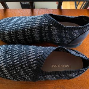 Taryn Rose - Caren Sneaker size 10